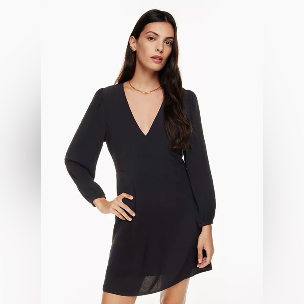 NWT Aritzia Sunday Best Black Long Sleeve Dress size 4